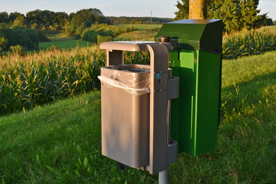 garbage trash rubbish bin recycle litter