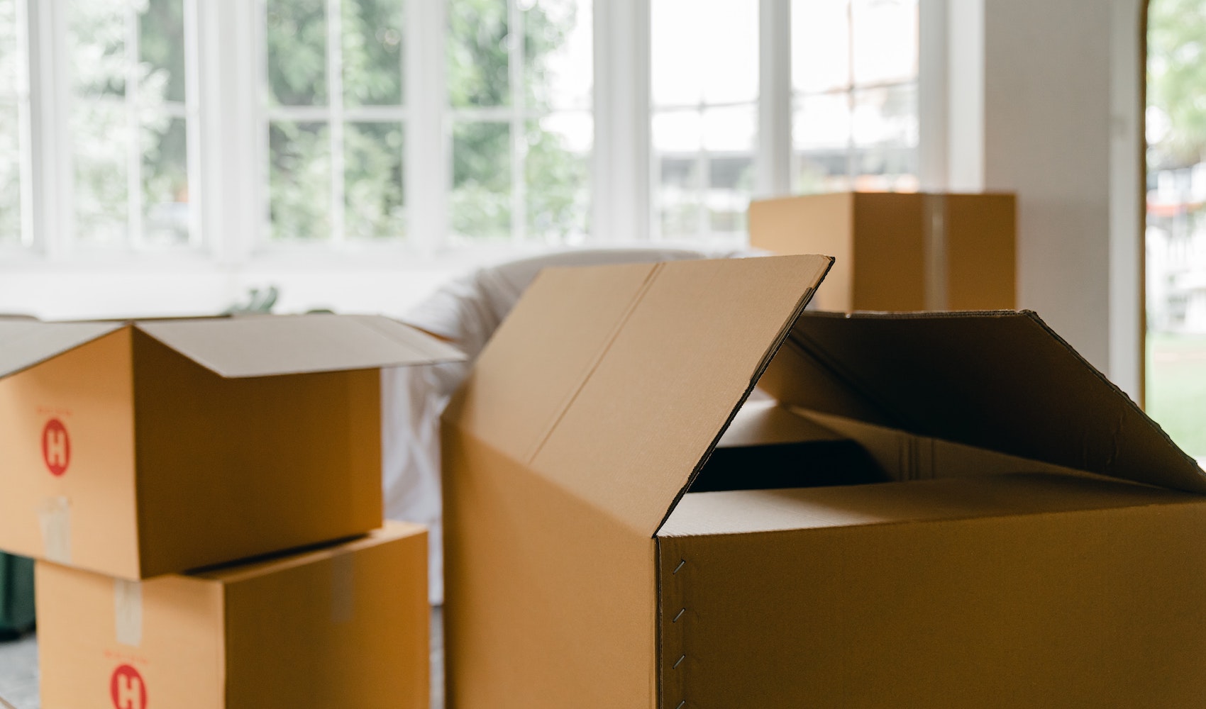 cardboard boxes removals moving house relocation