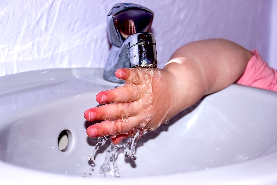 toddler hand wash hygiene nursery bathroom child