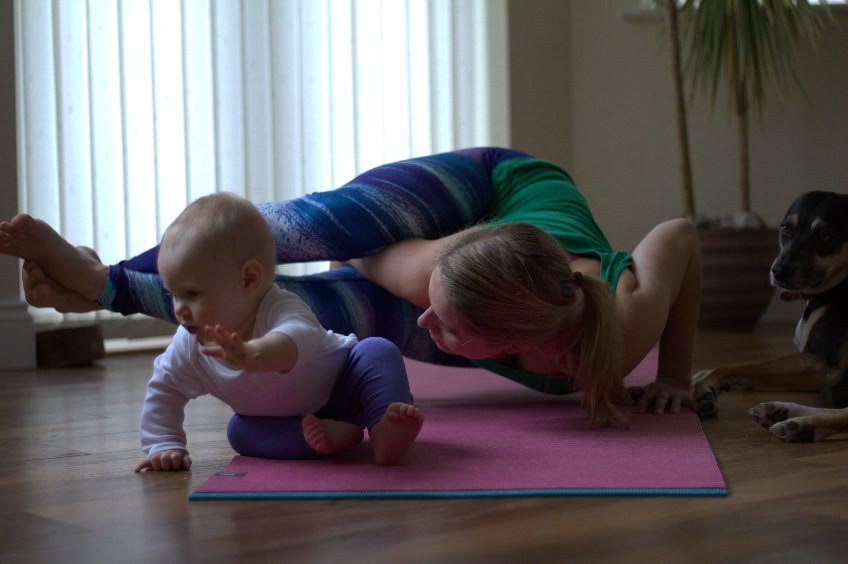 Calli De La Haye yoga