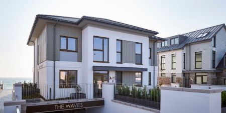 4, Conway House, The Waves 