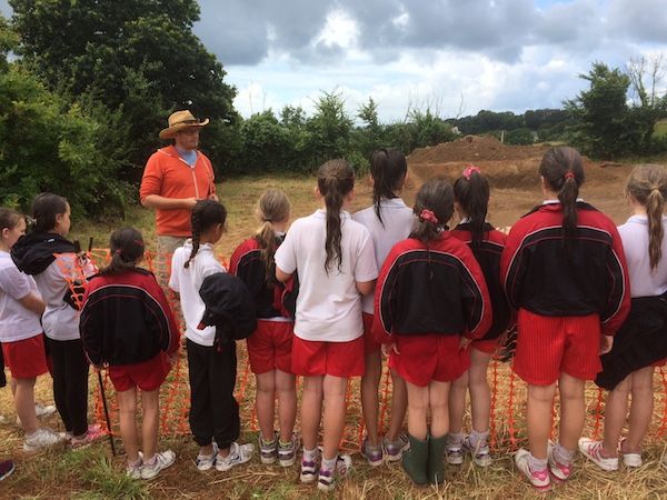 Video: youngsters at Jersey's big dig powered by the sun