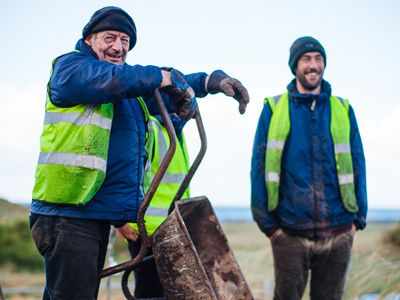 Jersey Wetlands Centre to blend in with green roof