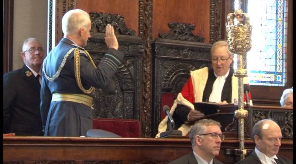 VIDEO: Sir Stephen takes oath of office