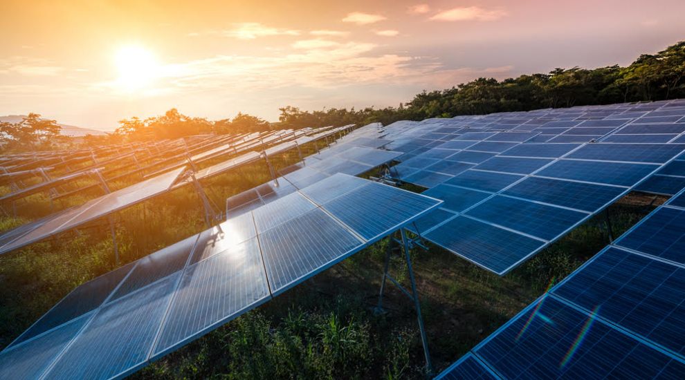 Recycling centre solar farm 'could power 11 homes'