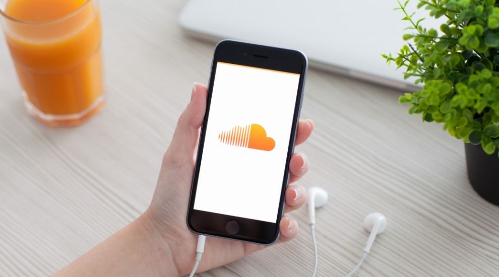 SoundCloud launches paid-for streaming service (in the US)