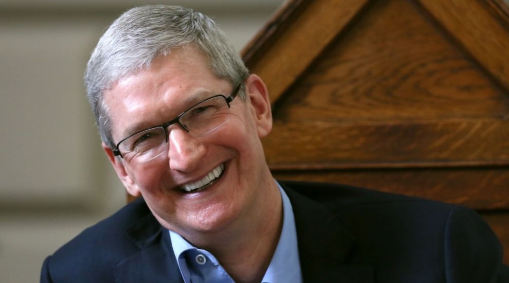 Tim Cook to receive honorary degree from the University of Glasgow