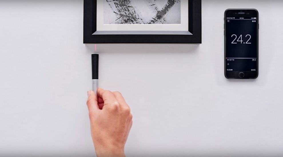 A new sensor-filled smart pen can measure any 3D object just by being rolled over it