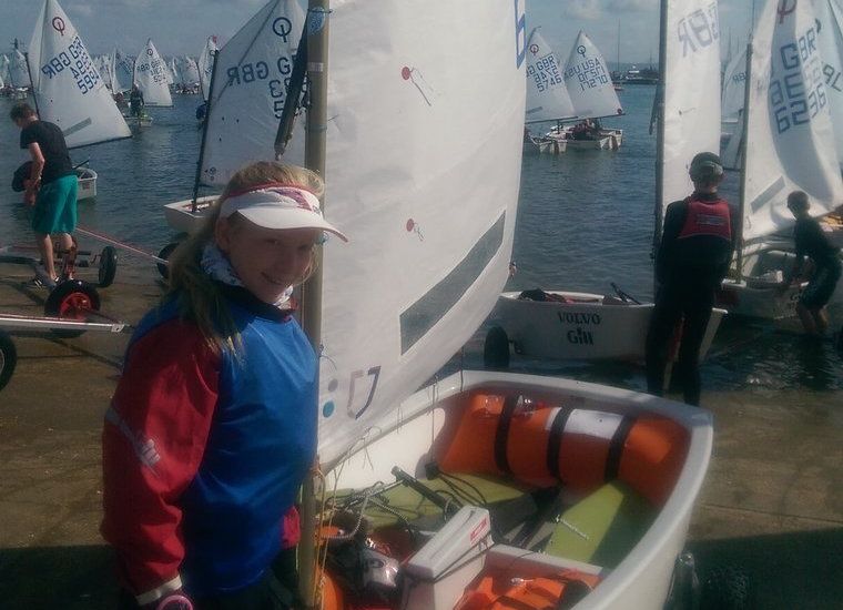 Schoolgirl makes sailing history