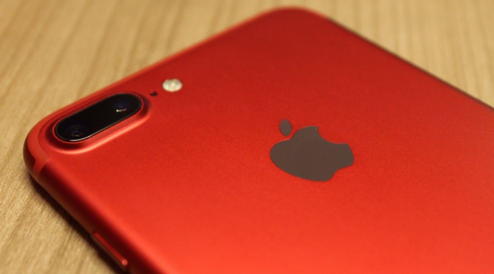 Why Apple should make a PRODUCT(RED) version of every iPhone from now on