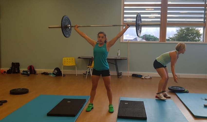 Teen weightlifter gears up for the new year