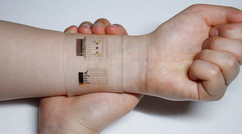 A patch has been developed to detect blood sugar levels and deliver medication