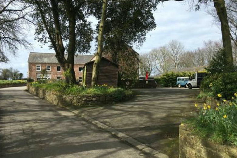 Plans to change scaffolding yard into nine homes