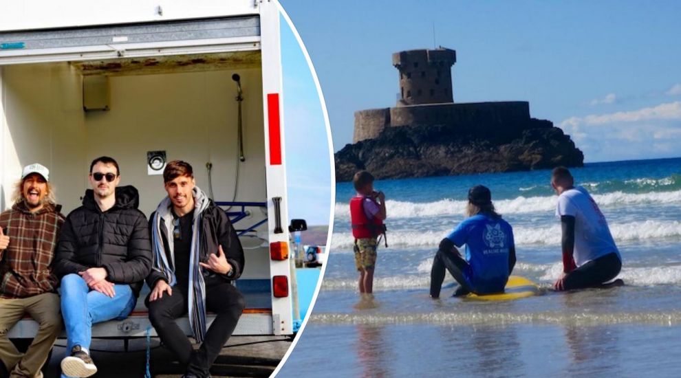 Prisoners transform trailer to disabled surfers' changing room