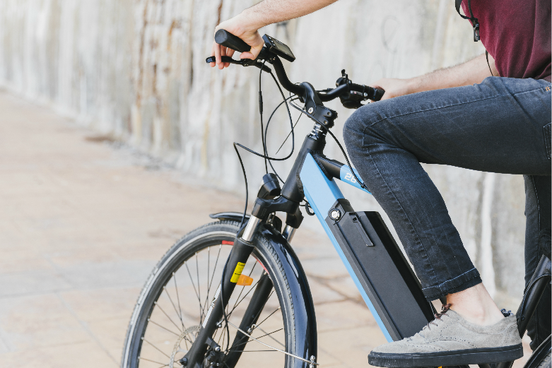 Minister reveals plans to legalise electric bikes over 15mph
