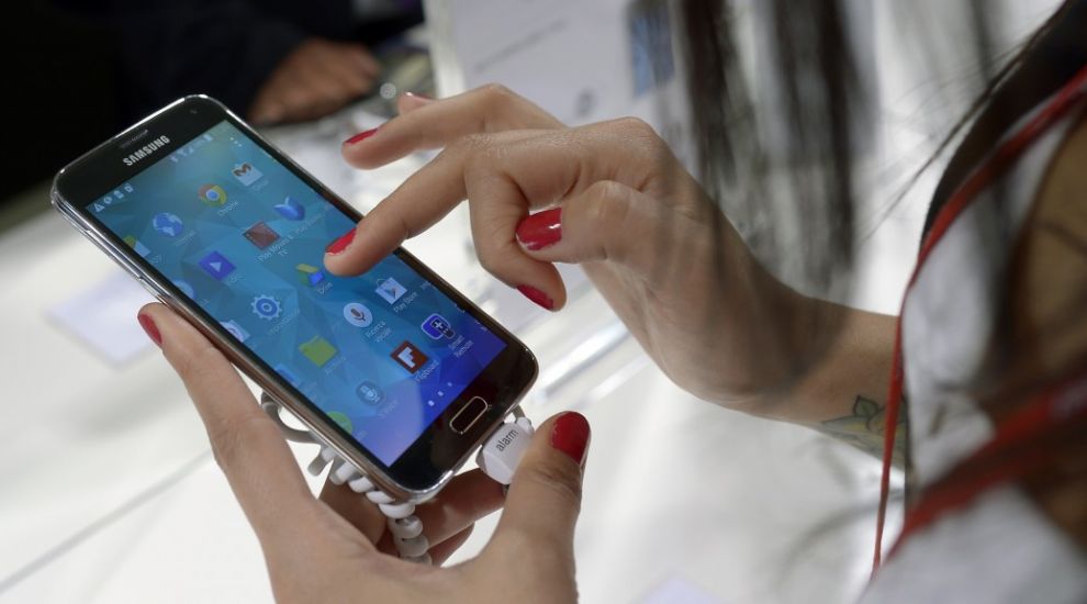 Samsung smartphones could soon order food and perform other tasks with a 'virtual assistant'