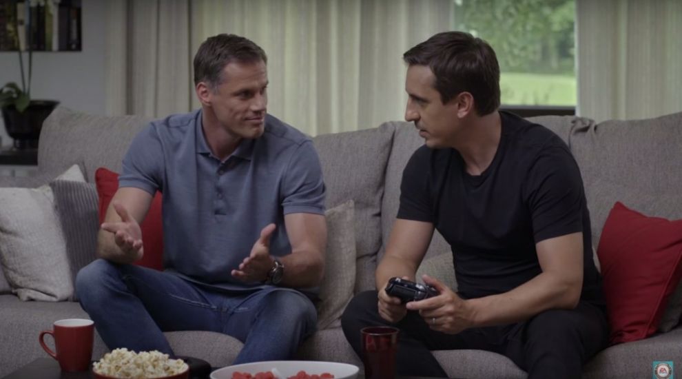 Gary Neville and Jamie Carragher picking a Fifa 16 Ultimate Team Draft squad is as funny as you'd hope