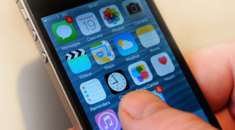 You'll soon be able delete those annoying default Apple apps