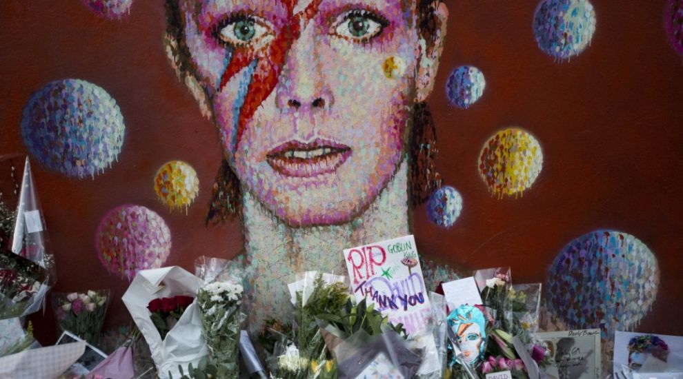 Spotify users turn to streaming in tribute to David Bowie