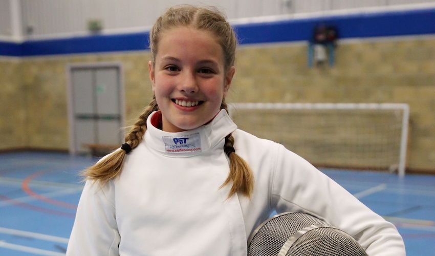En-garde! Young fencer aims to take stab at Olympics