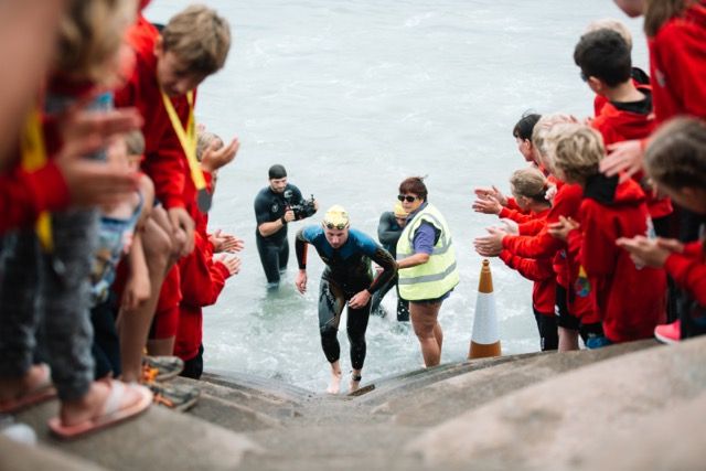 Jersey Triathlon Club – Anna Leaf Try-a-Tri 2017 raising money for ABC Jersey.