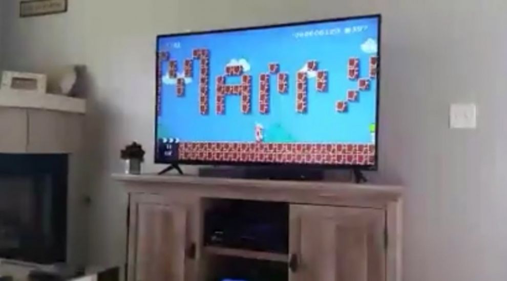 Gamer made bespoke Super Mario level to propose to his girlfriend