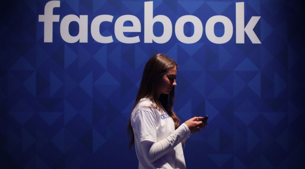 Can simply seeing the Facebook logo make you crave the site? Here's what psychologists think