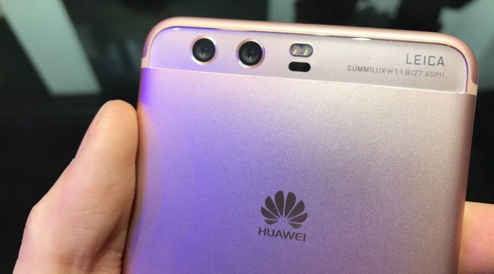 Huawei’s iPhone-challenging P10 and P10+