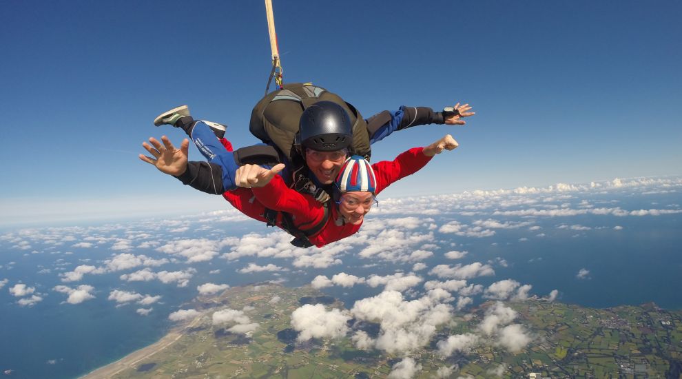 JT Daredevils skydive for dementia