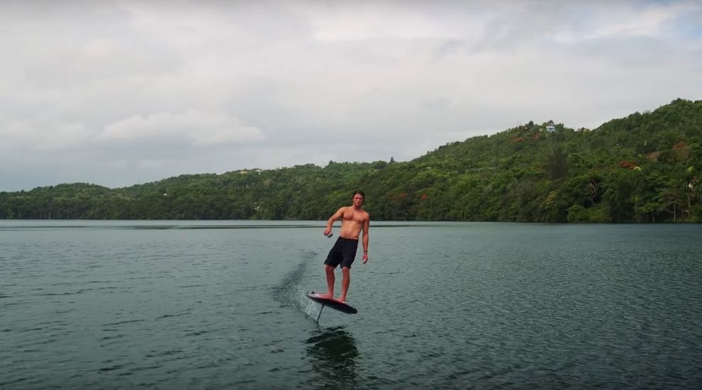 This ‘flying’ surfboard can help anyone master the waves