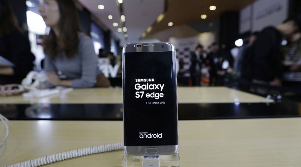 Samsung next's smartphone could ditch the headphone jack