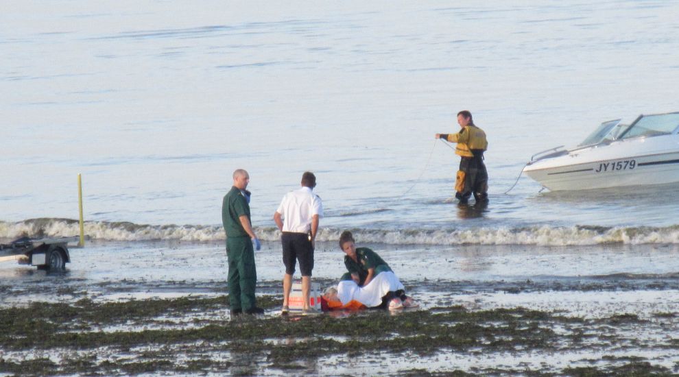 Slip rescue underway - car submerged