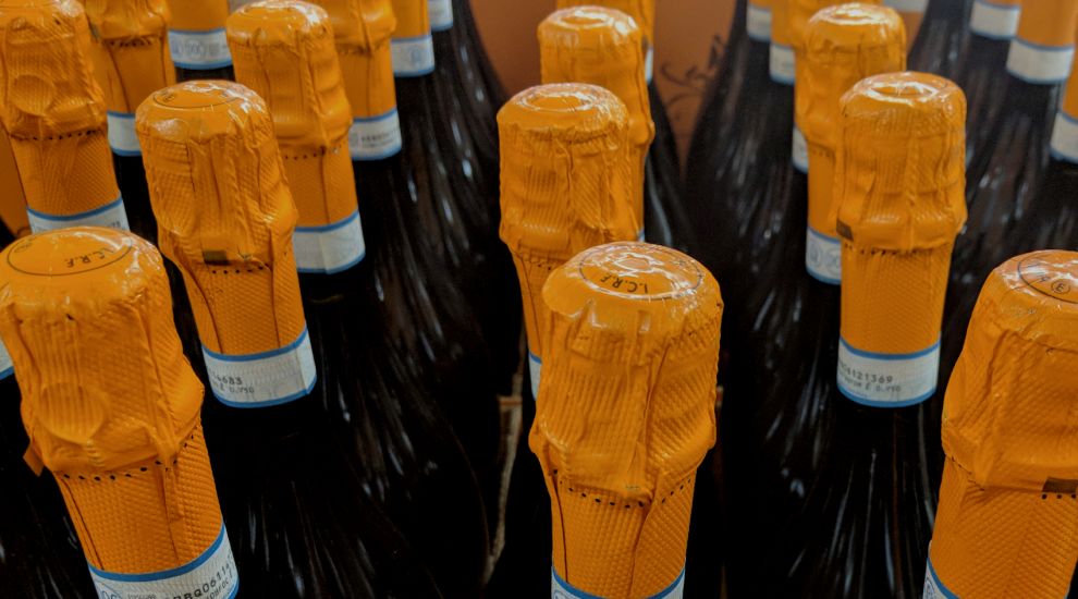 Teen gets youth detention after Prosecco bottle attack